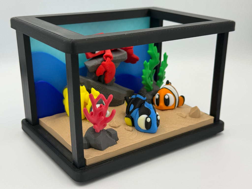 3D Printed Mini Aquarium with 3 Fish