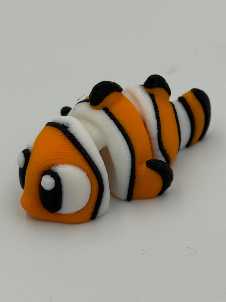 3D Printed Mini Aquarium with 3 Fish
