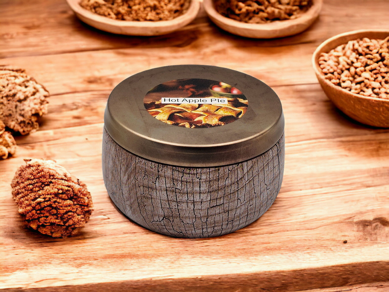 Hot Apple Pie - 8oz Tin - 2 Wick - Black/Wood