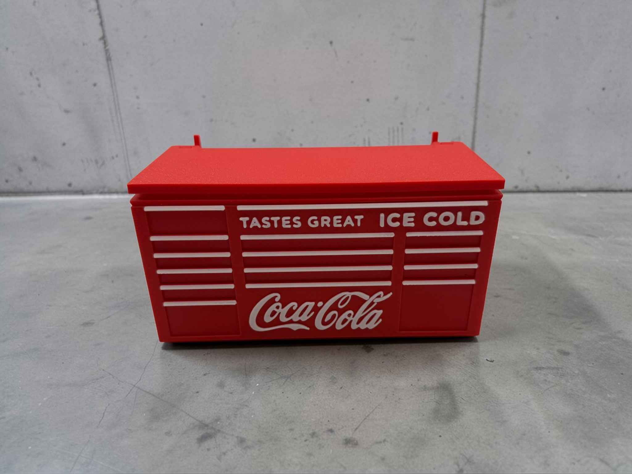 Coca-Cola Desk Organizer: Elevate Your Workspace Style – Les